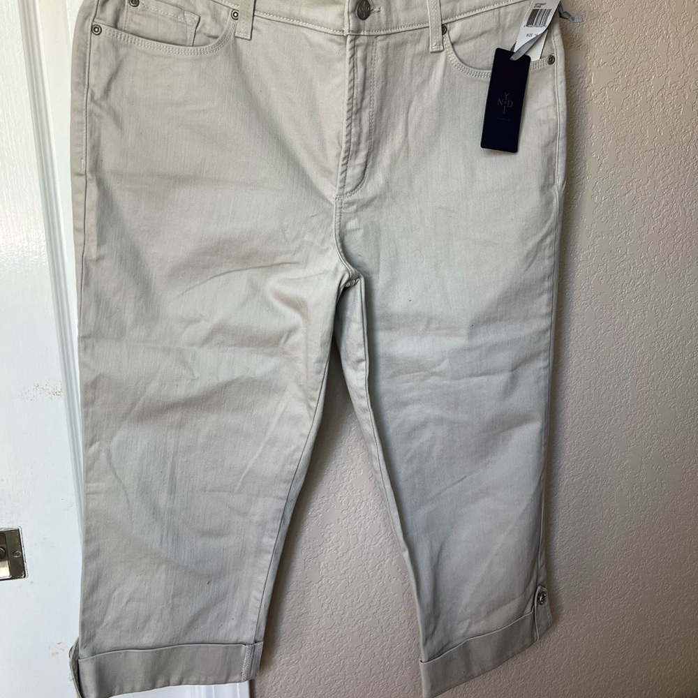 NYDJ womens cornflower blue crop cuffed jeans size 14